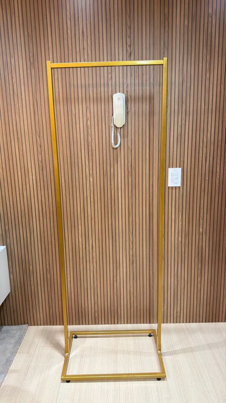 Arara de roupas 