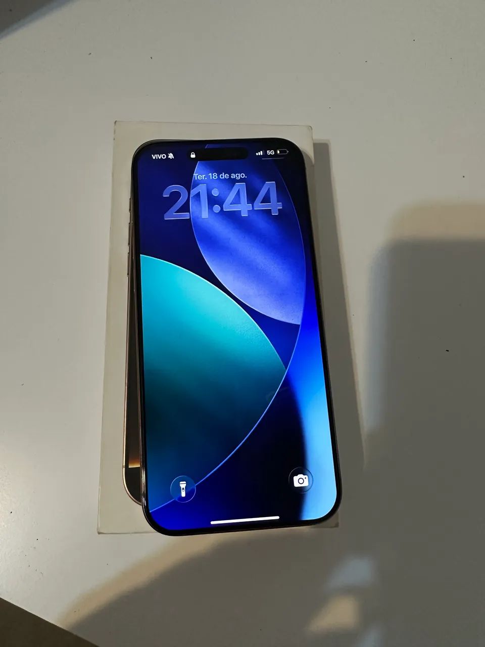 iPhone 16 Pro Max - Foto 2