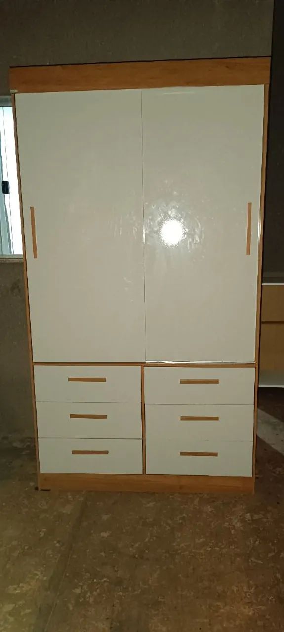 Guarda roupa usado