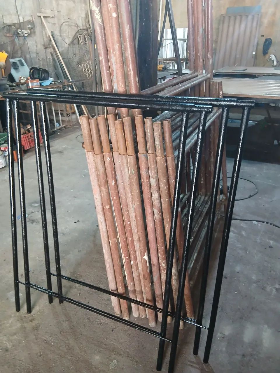 Cavalete dobrável resistente  - Foto 4