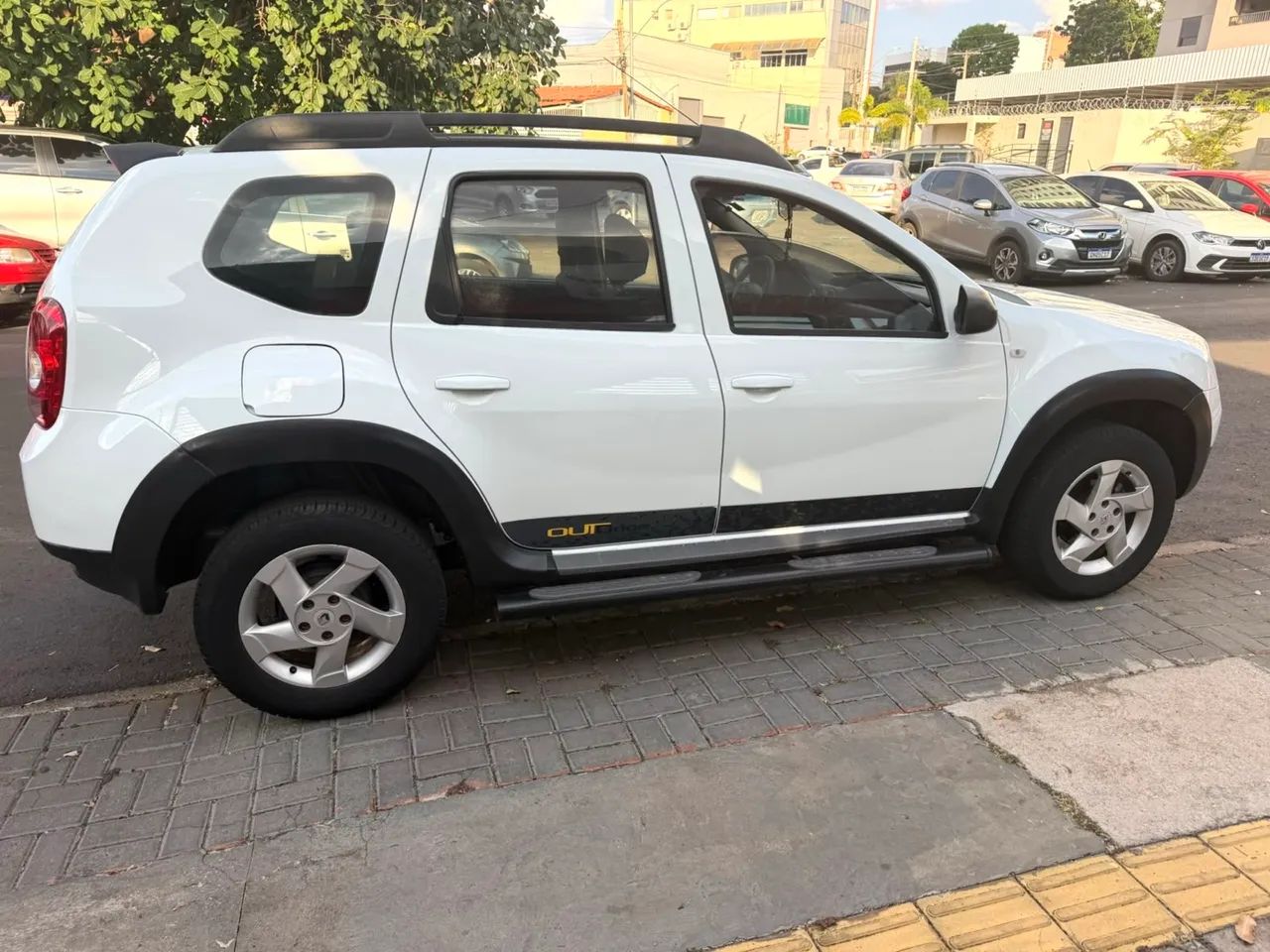 Renault Duster Expression 1.6 Hi-flex 16V Mec. 2015 - Foto 2