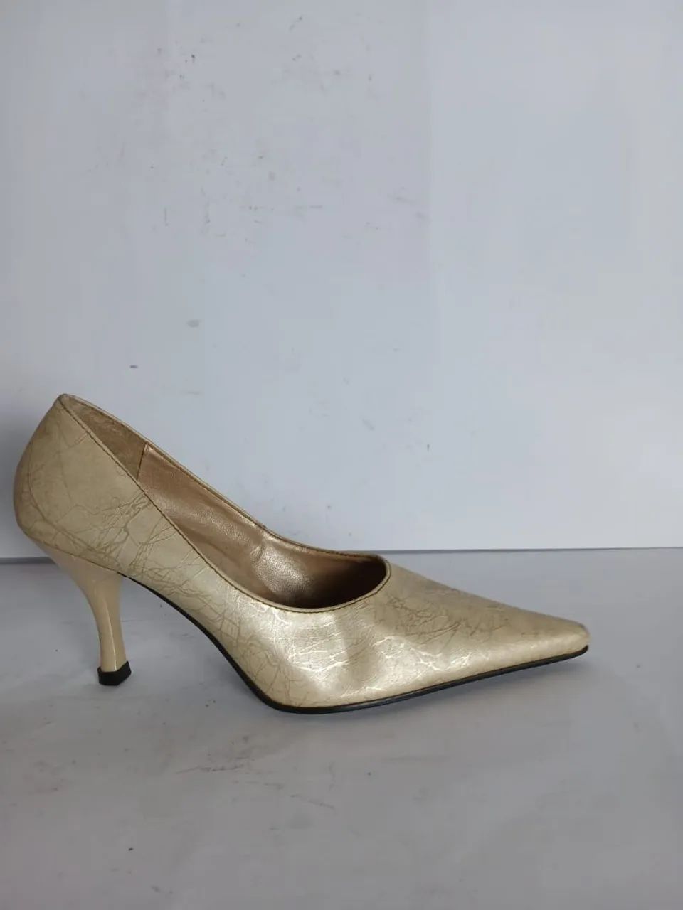 Scarpin gabriella dourado  - Foto 2