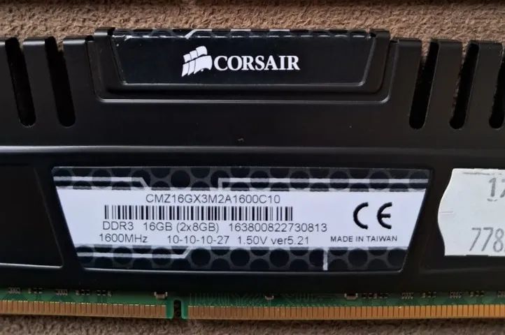 Memórias CORSAIR Vengeance® DDR3 (2x8GB) 16GB 1600MHz - Foto 4