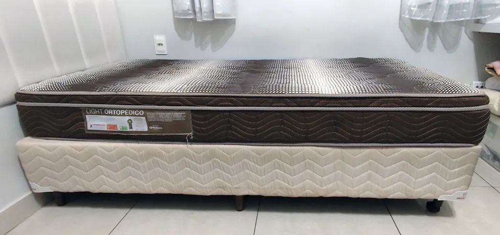 CAMA BOX SOLTEIRO + COLCHÃO ORTOPÉDICO