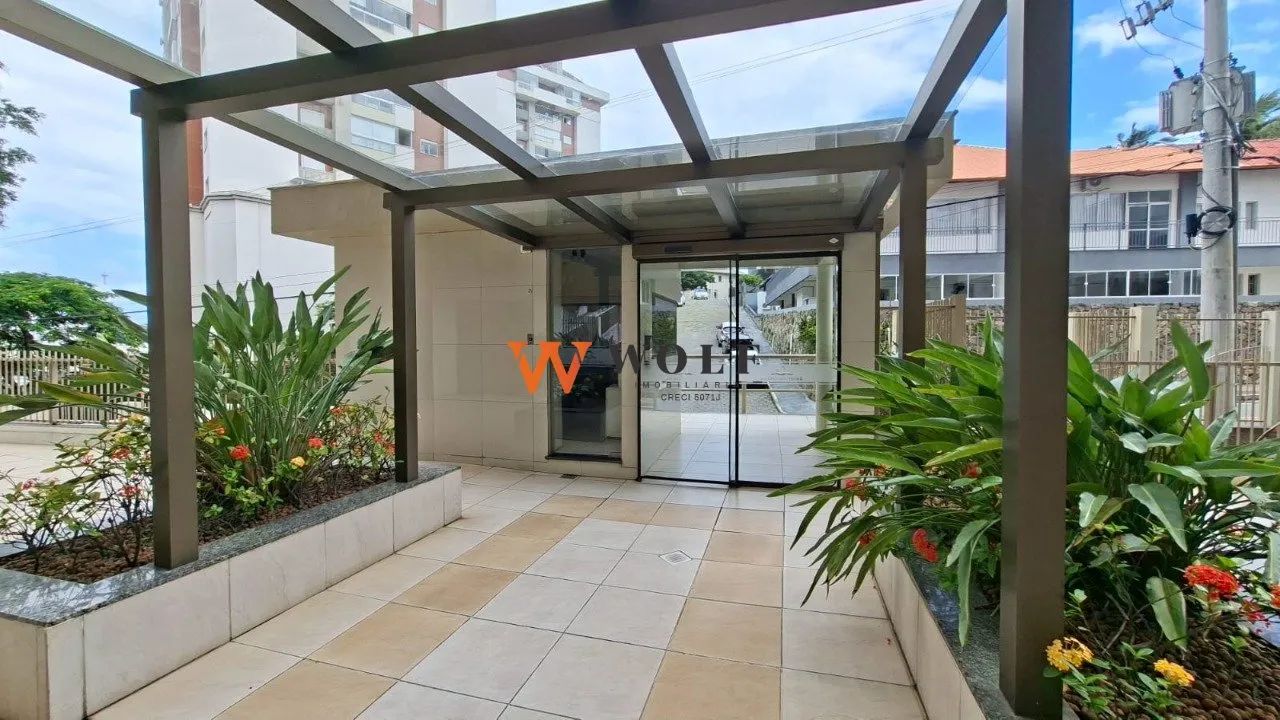 Apartamento com 3 quartos, sendo 1 suíte, vaga dupla, elevador e vista mar. - Foto 2