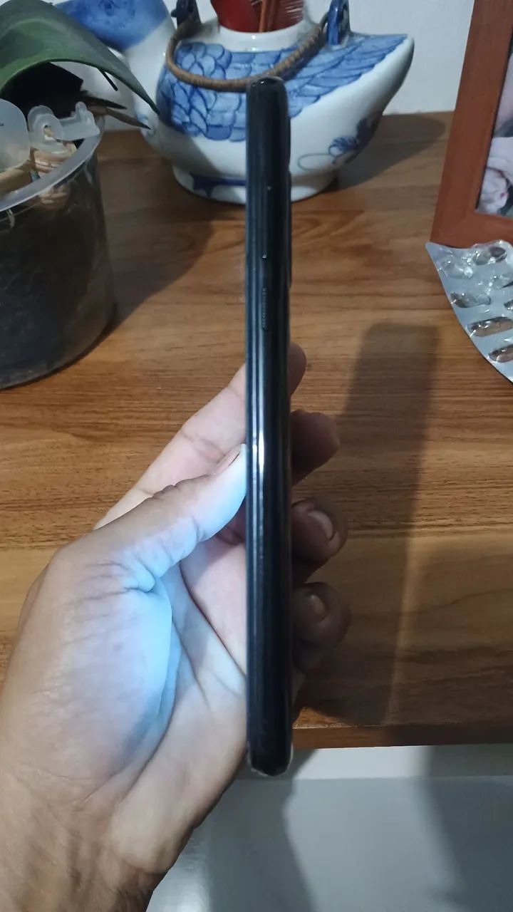 Celular Motorola g8 power - Foto 2