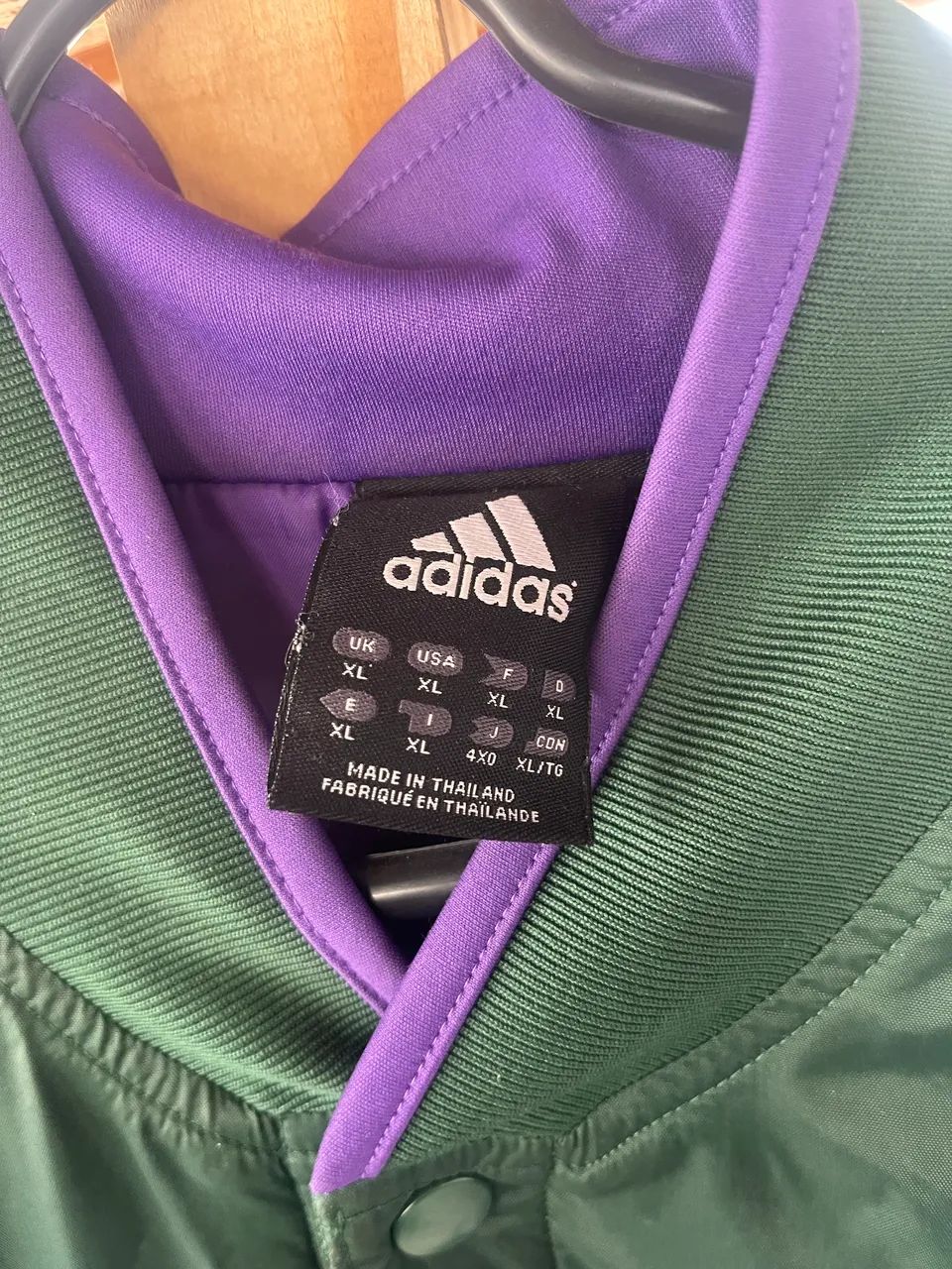 Jaqueta Adidas Bucks vintage - Foto 2