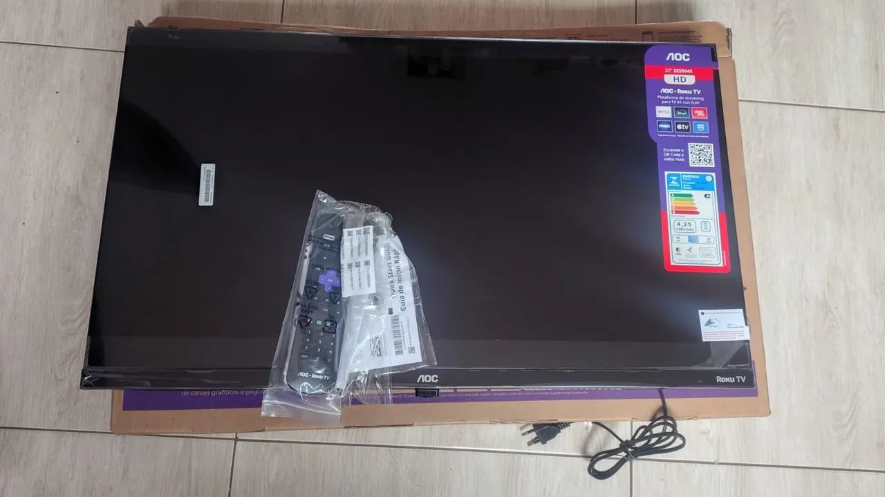 TV 32" Smart Zero uso na Caixa