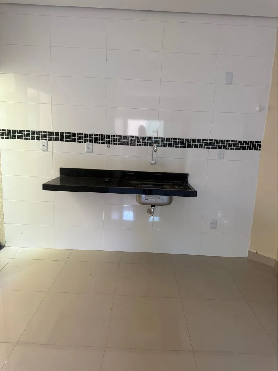 APARTAMENTO DE TRÊS QUARTOS - Foto 2