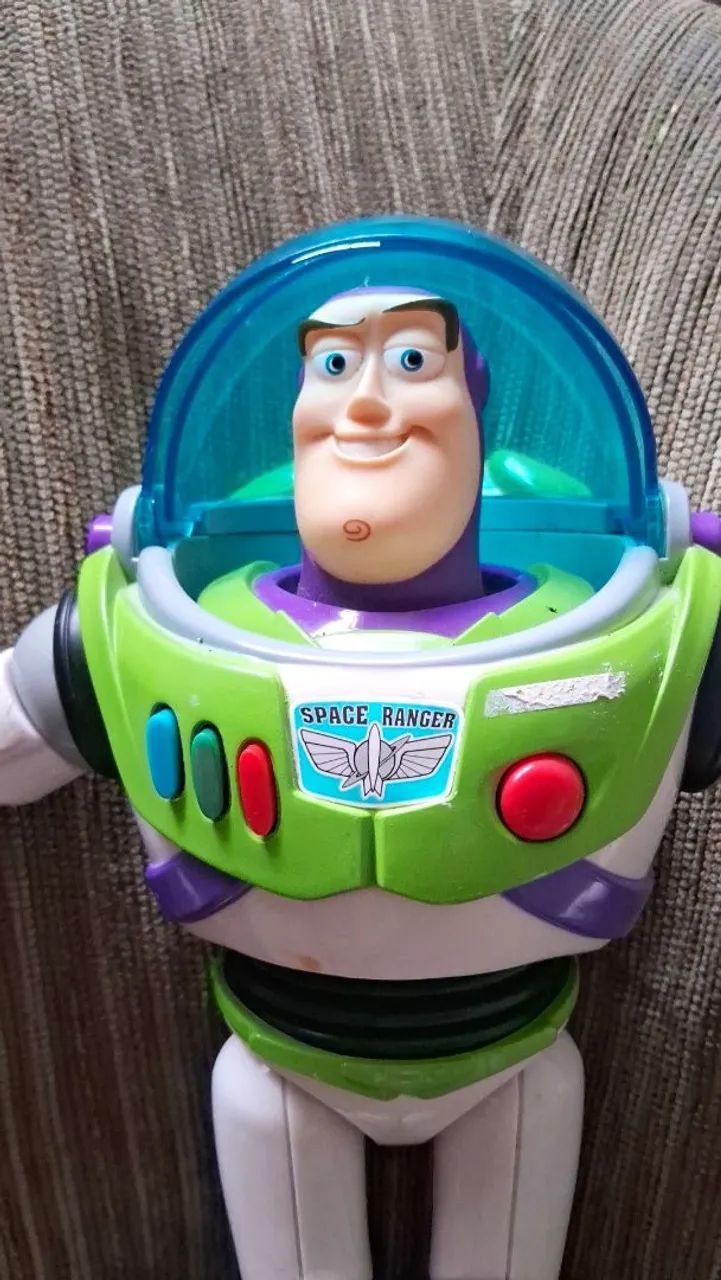 Boneco Buzz Lightyear Thinkway Toys Original Eletrônico Raro - Foto 2