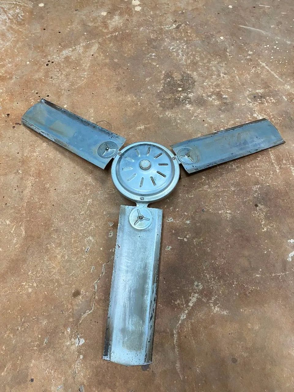 Ventilador de teto - Foto 2