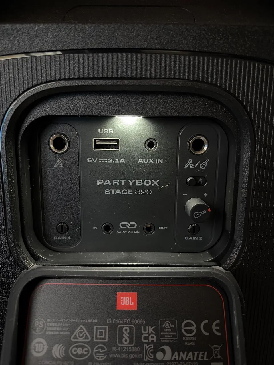 JBL 320 - Foto 4