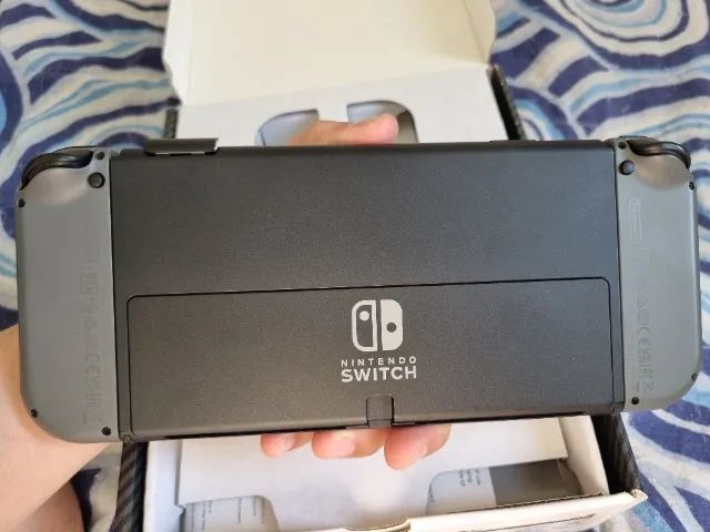 Nintendo Switch Oled 64gb + Micro Sd 256gb (Usado) - Foto 2