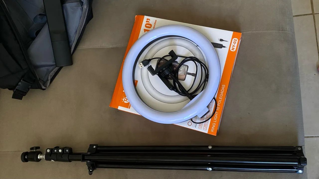 Ring Light Profissional Led 12 Polegadas 30 Cm Com Tripé De 2 metros Suporte De Celular - Foto 5