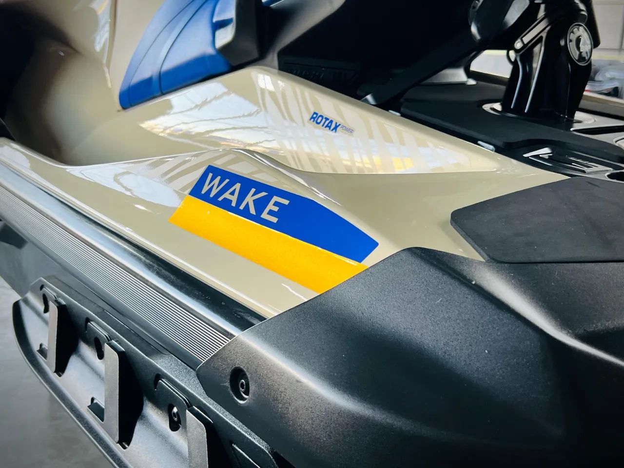 JETSKI SEA DOO WAKE 170  ANO 2025 - Foto 7