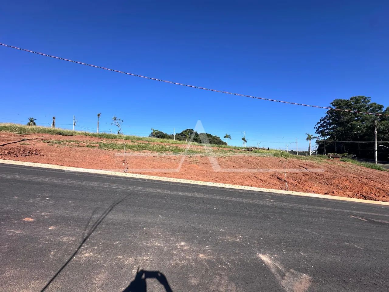 Oportunidade: Terreno com 250m² e Aceita Veículo