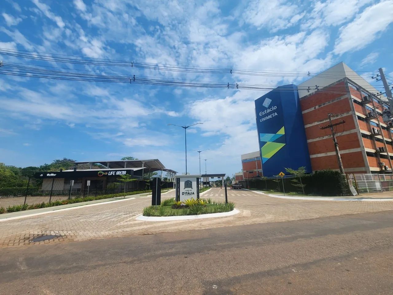 Lote de 300m² no Jardins d'Itália
