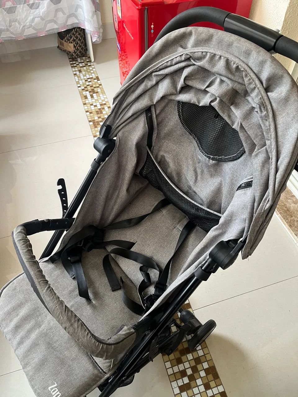 Carrinho de bebê burigotto Zap - Foto 4