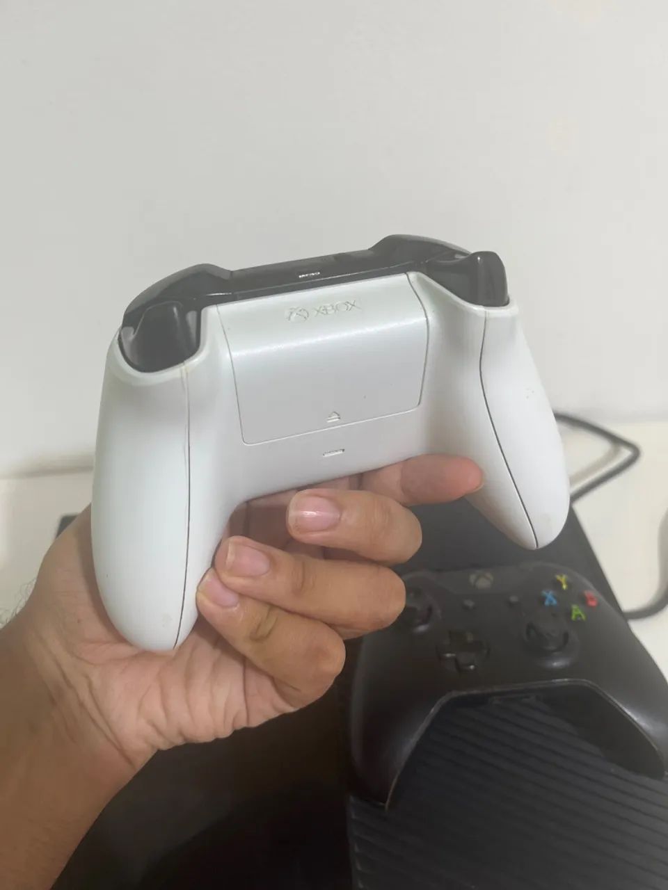 Xbox one fat( 2 controles)  - Foto 5