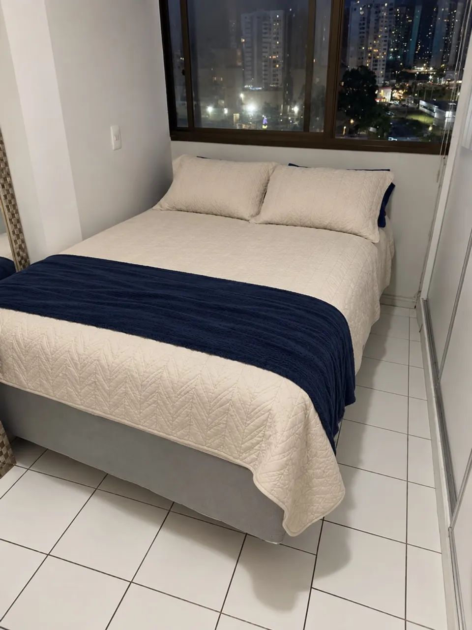 Cama box de casal com molas 