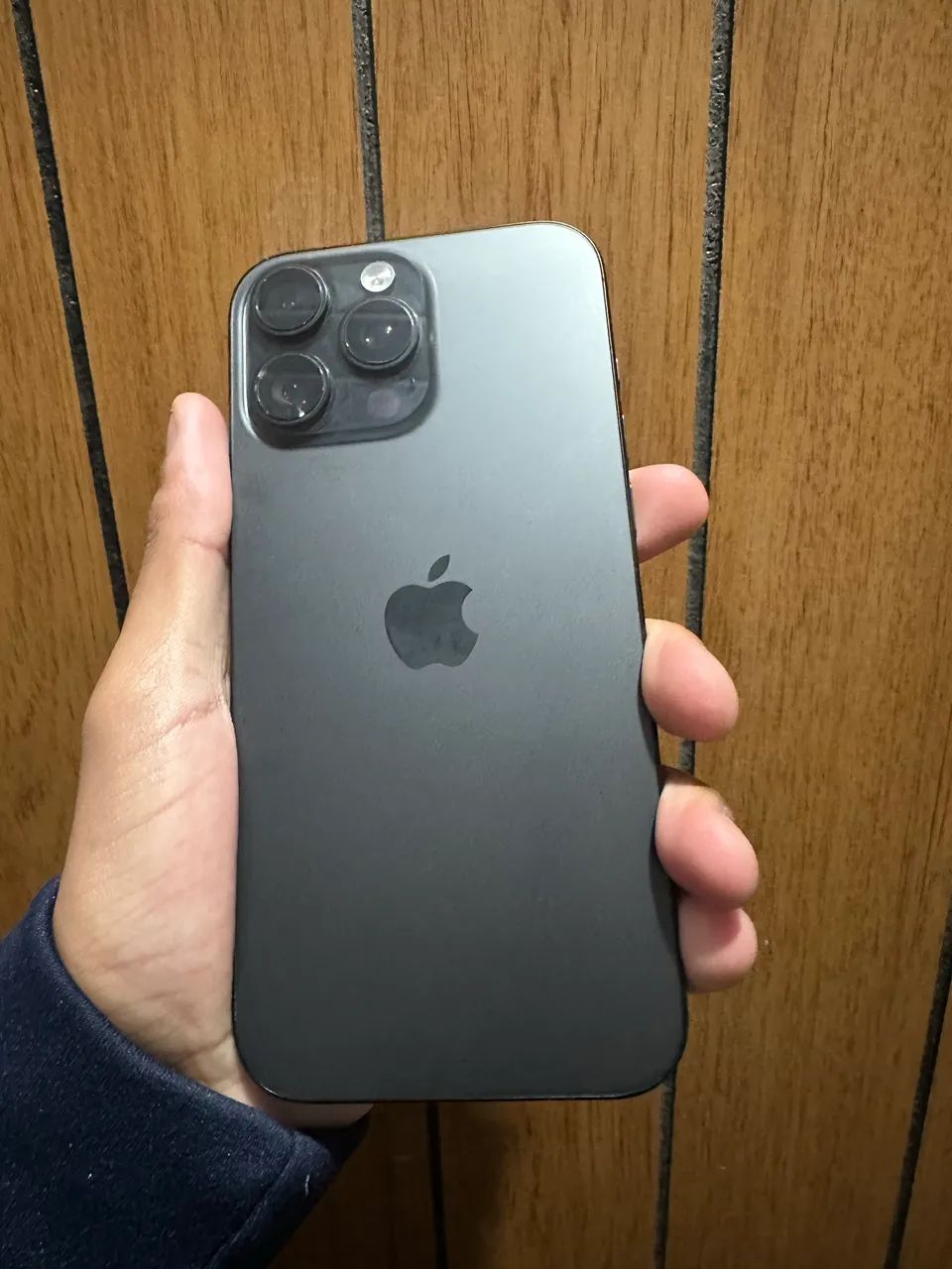 Iphone 16 pro max 256 gb bateria 95%  - Foto 3