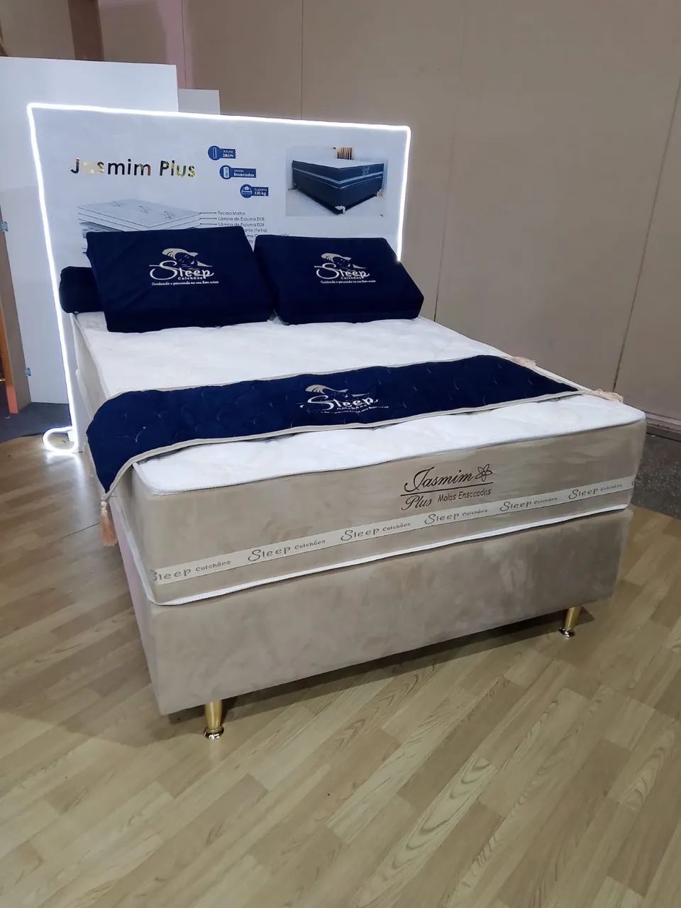 Cama Box casal Jasmin Plus, base + colchão com molas ensacadas - Entrega imediata;
