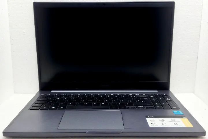 Vendo Notebook Samsung Book NP550XDA - Intel 11ª Geração com SSD e Nota Fiscal. Win 11 + O - Foto 2