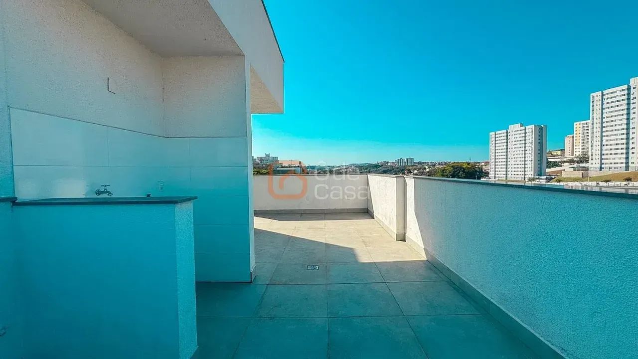 Cobertura com 2 quartos e elevador à venda no Planalto - Foto 3