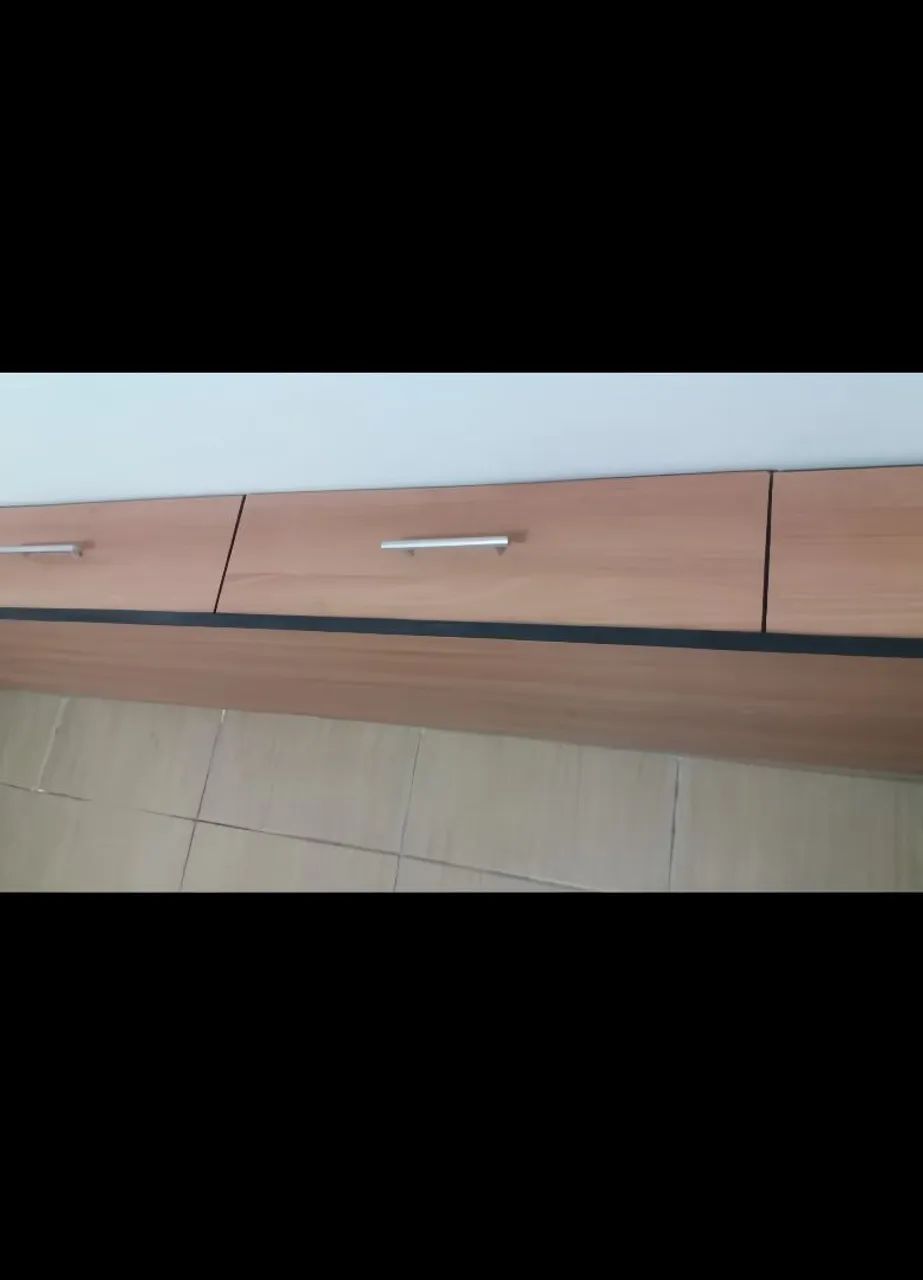 RACK COM 4 GAVETAS E 1 FECHADURA