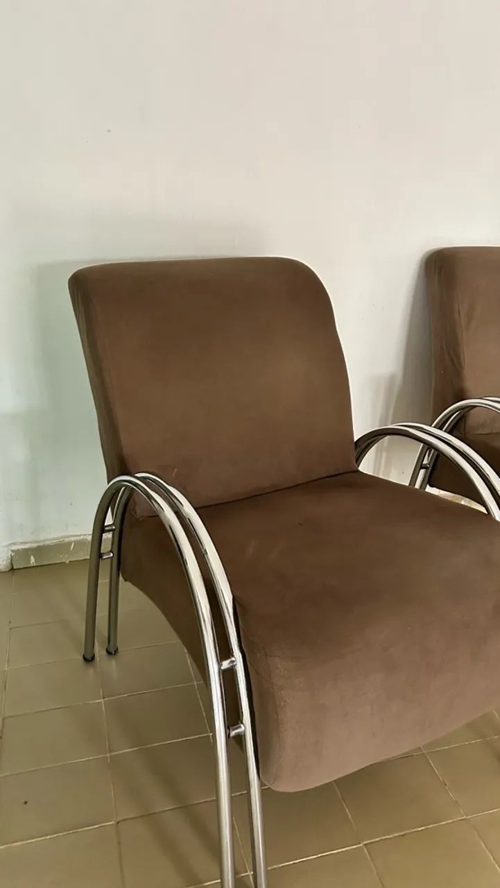Vende-se duas poltronas semi novas - Foto 2