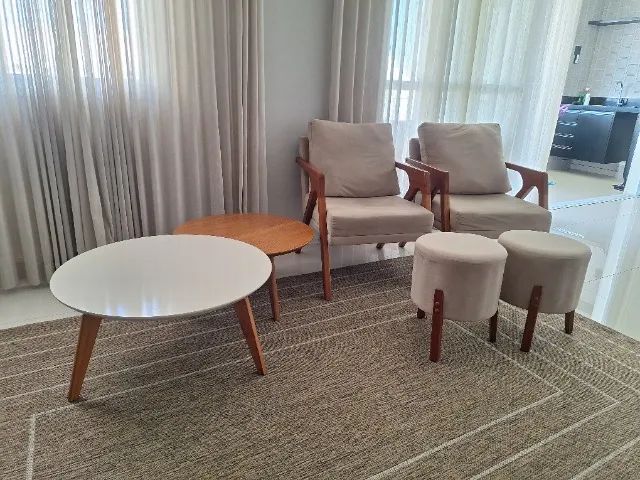 Poltronas sala + Mesa de centro dupla + puff  - Foto 5