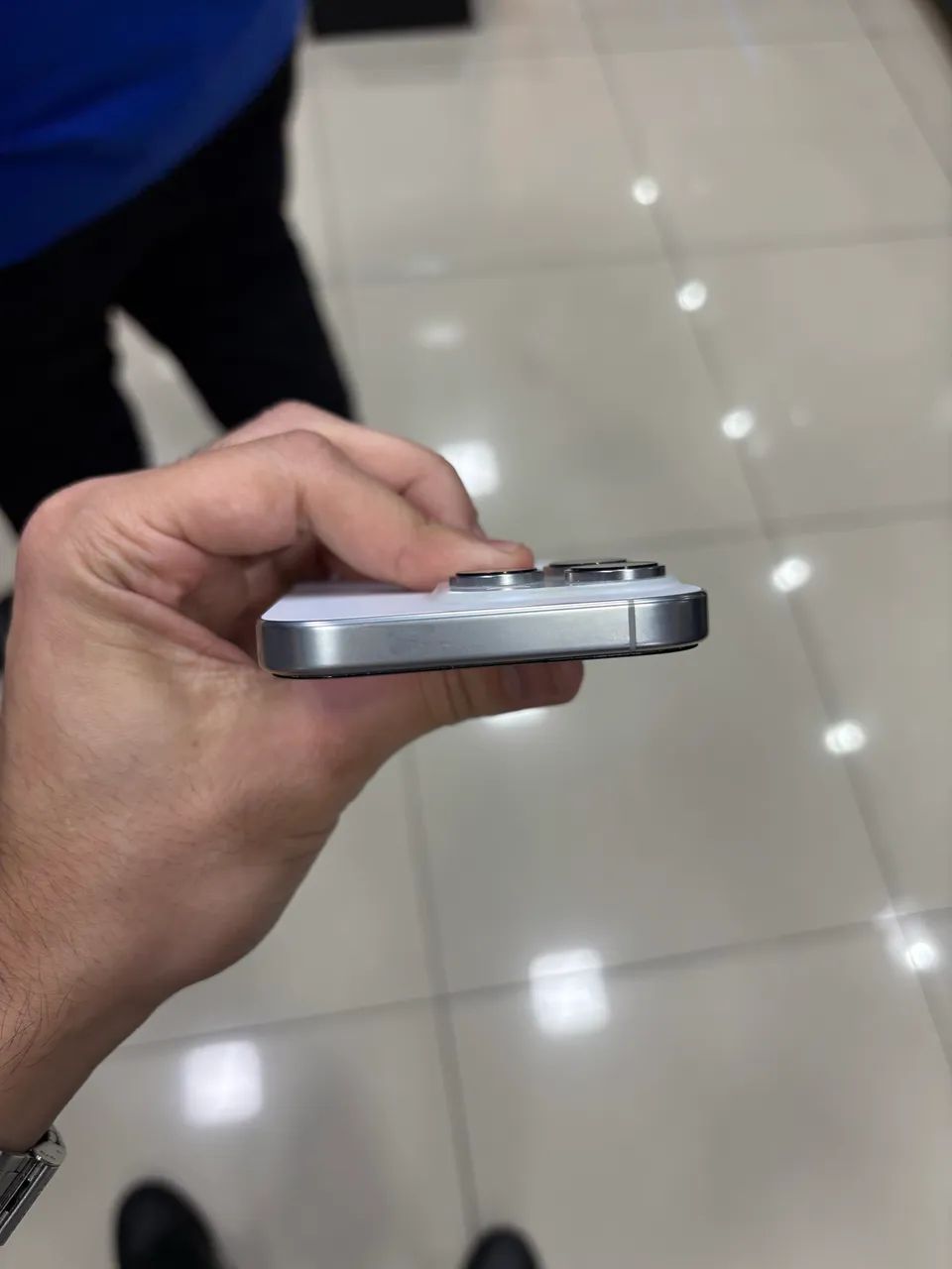 IPHONE 16 PRO 128GB - NOVO, NUNCA TROCADO PEÇA E SEM MARCA DE USO