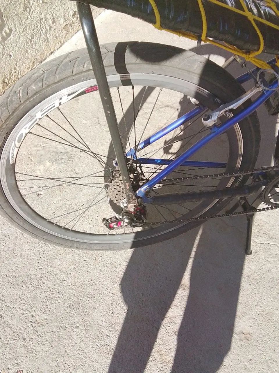 Vendo bicicleta BH aro26 aceito troca  - Foto 3