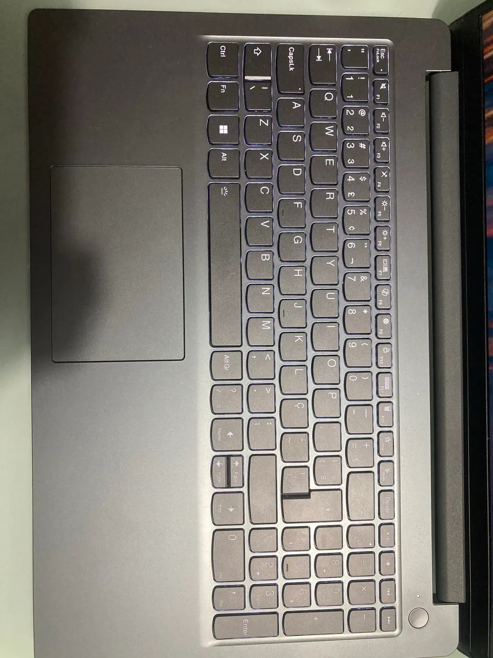 Notebook Lenovo LOQ 15IAX9E - Foto 2