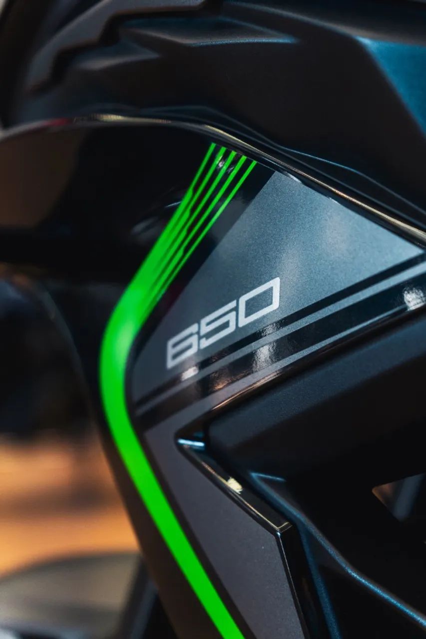 Versys 650 ABS 2025 - Foto 4