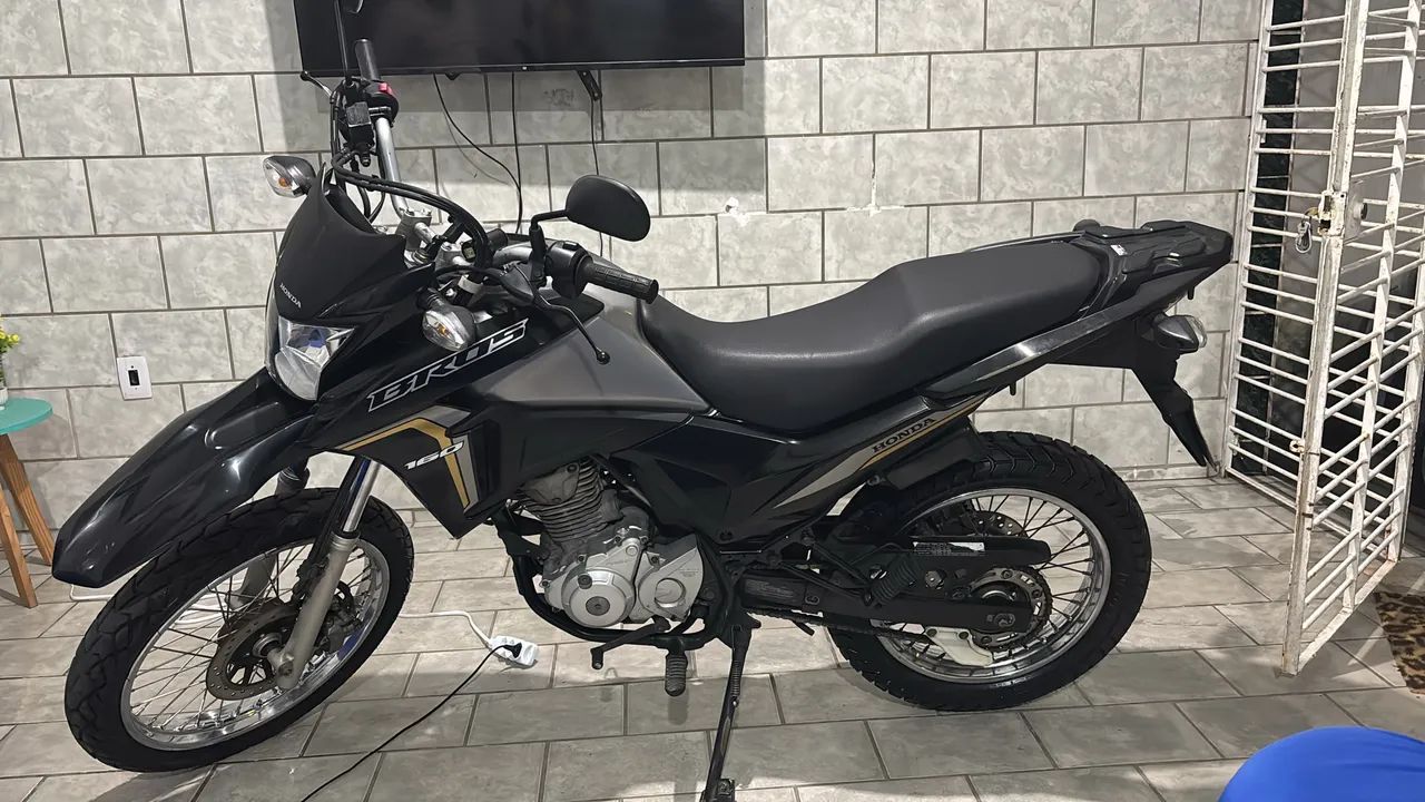 Moto brós