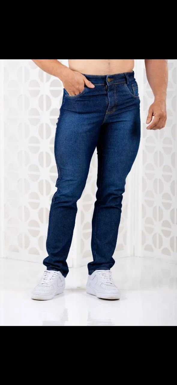 Calça Jeans com Laycra. Tam: 36 ao 54