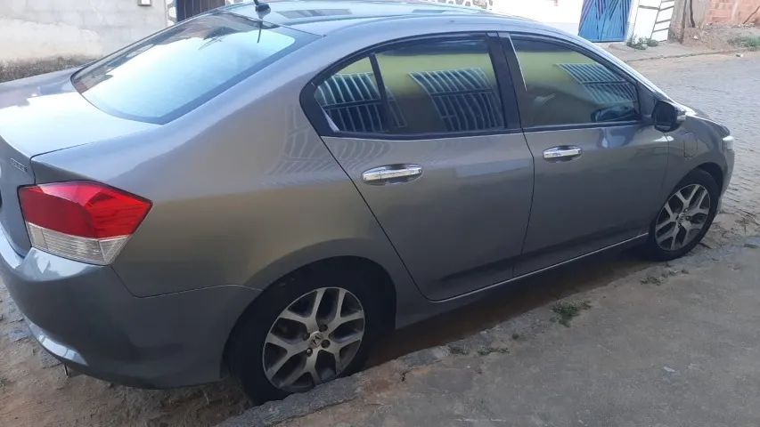Honda City 1.5 EX 16V FLEX 4P AUTOMÁTICO 2010