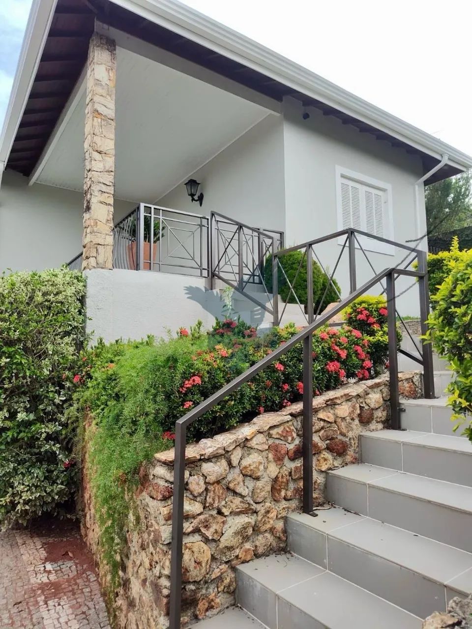 Casa a venda Cinco quartos em Jaguariúna