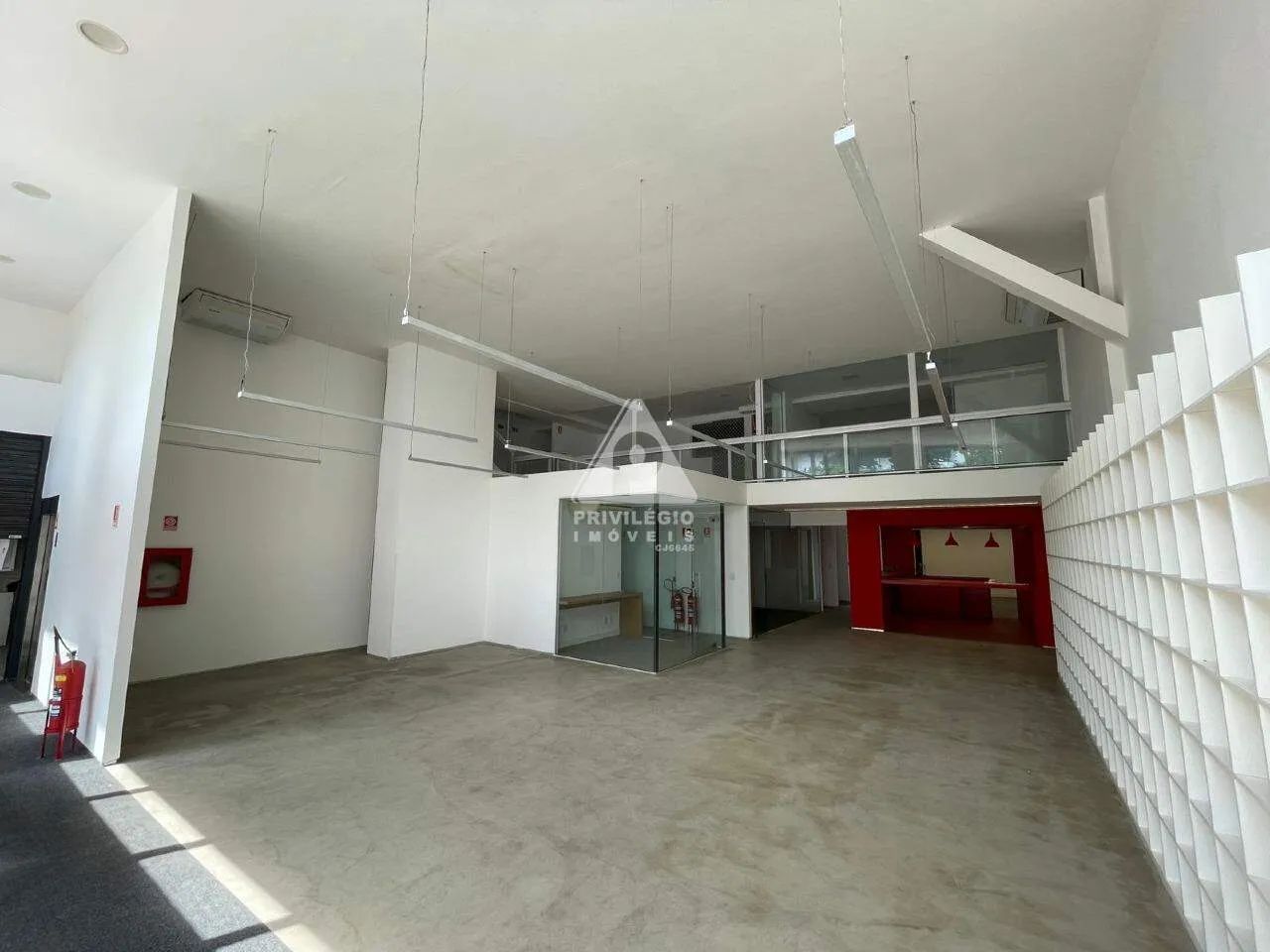 PR ÉDIO COMERCIAL COM 724M² NA OLEGÁRIO MACIEL A 1 MINUTO DA PRAIA - Foto 4