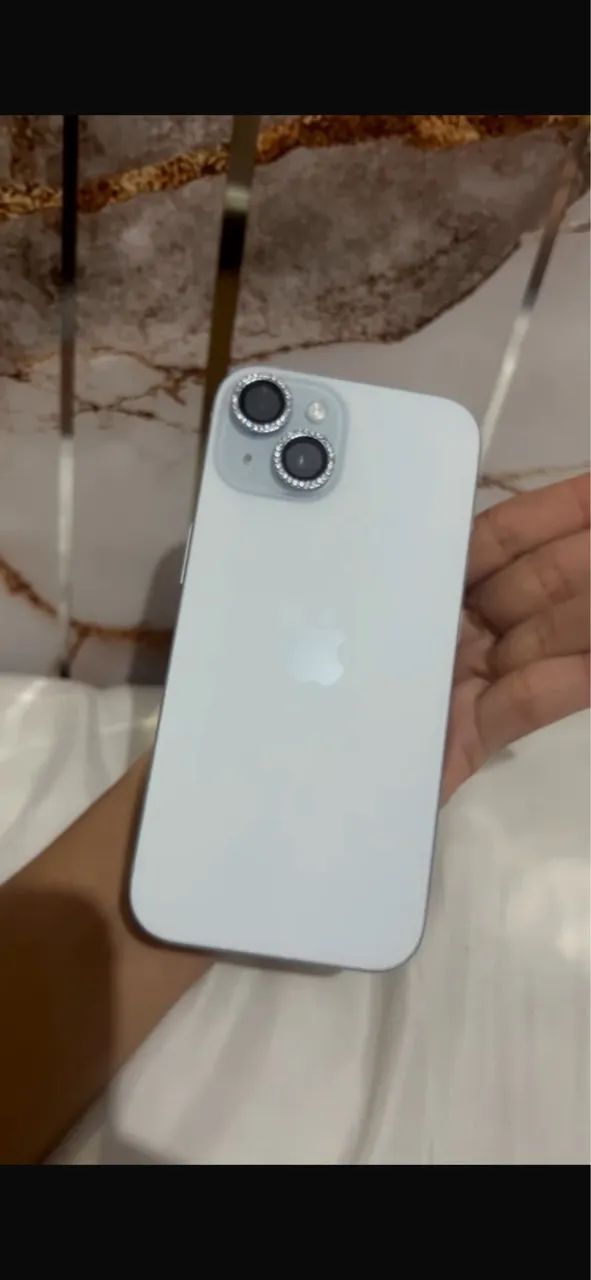 iPhone 15