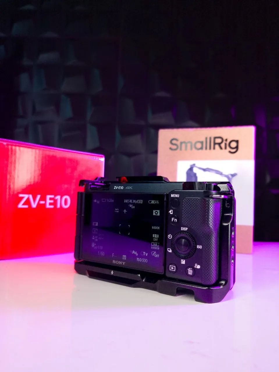 Câmera Sony Alpha ZV-E10 APS-C com Cage Smallrig  - Foto 3