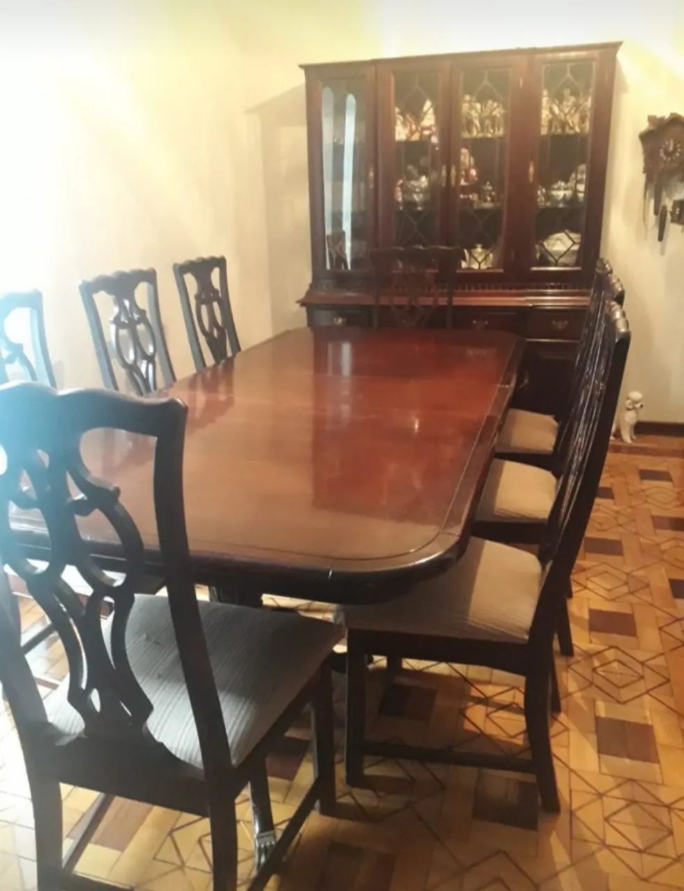 Mesa de Jantar Extensível em Madeira Maciça com 8 Cadeiras - Foto 5