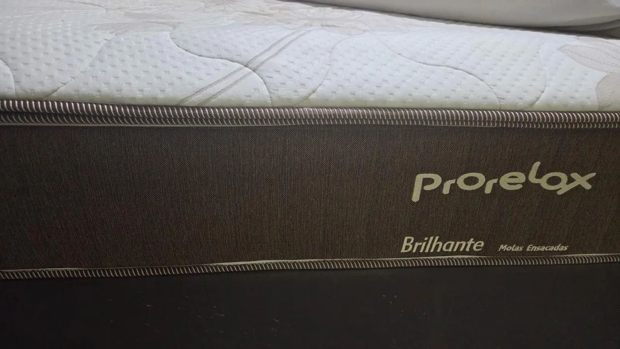 Box e colchão king size  - Foto 5