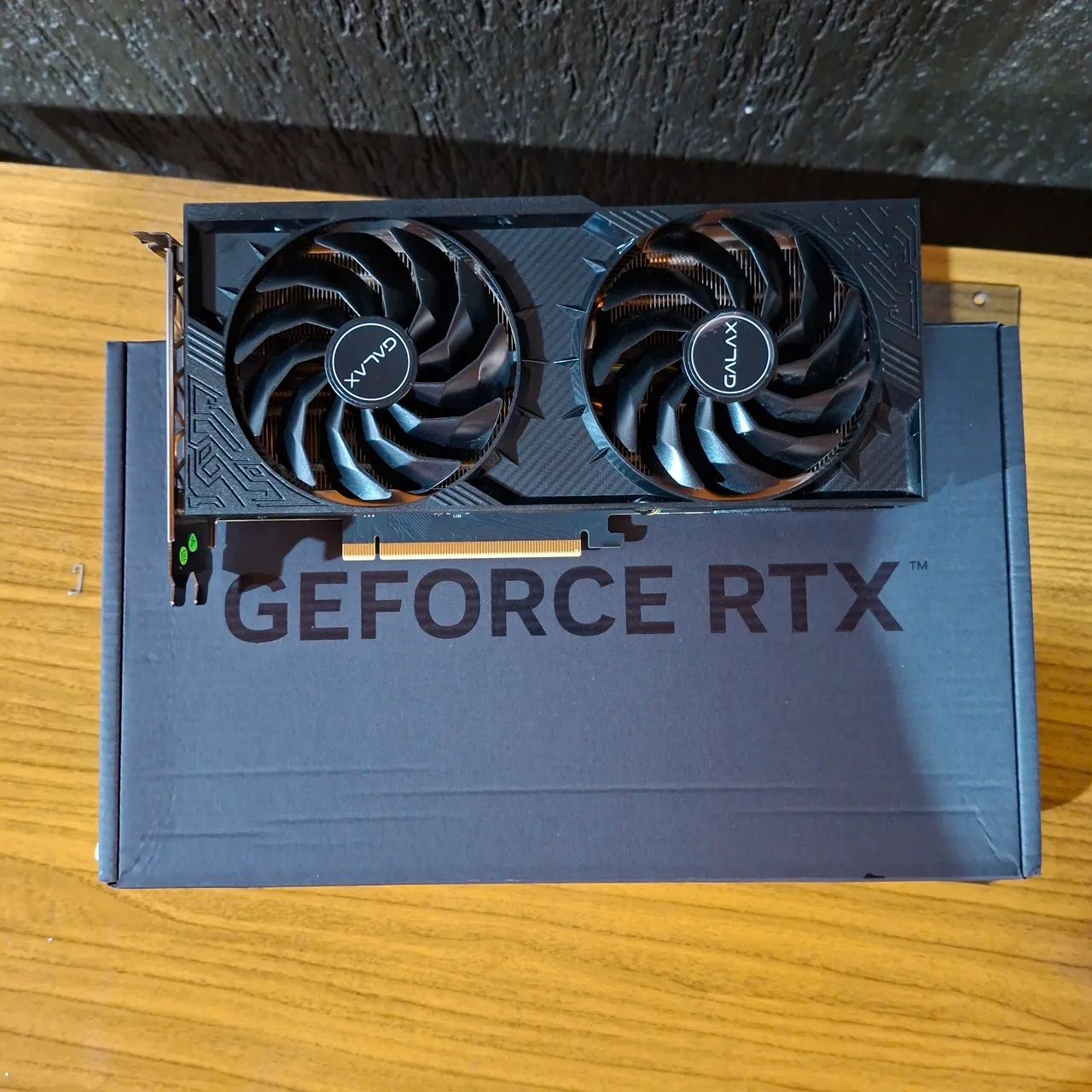GEFORCE RTX 4070 SUPER 12GB - Foto 5
