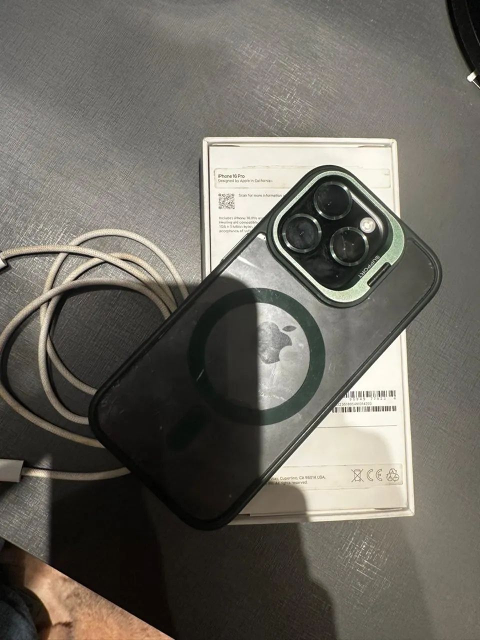 IPHONE 16 PRO PRETO C/ CAIXA  - Foto 2