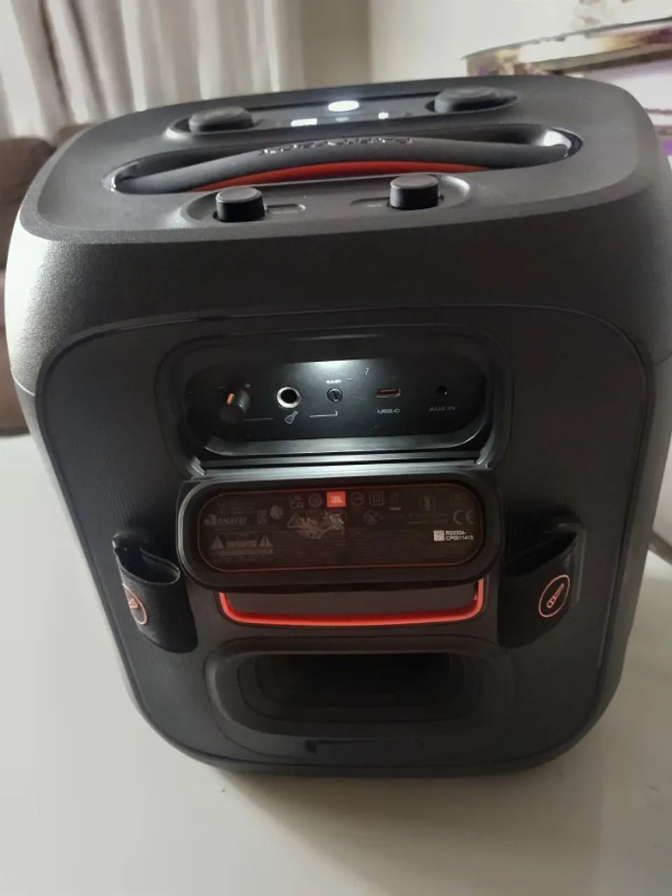 Caixa JBL Partybox Encore 2 com microfones semi-nova - Foto 2