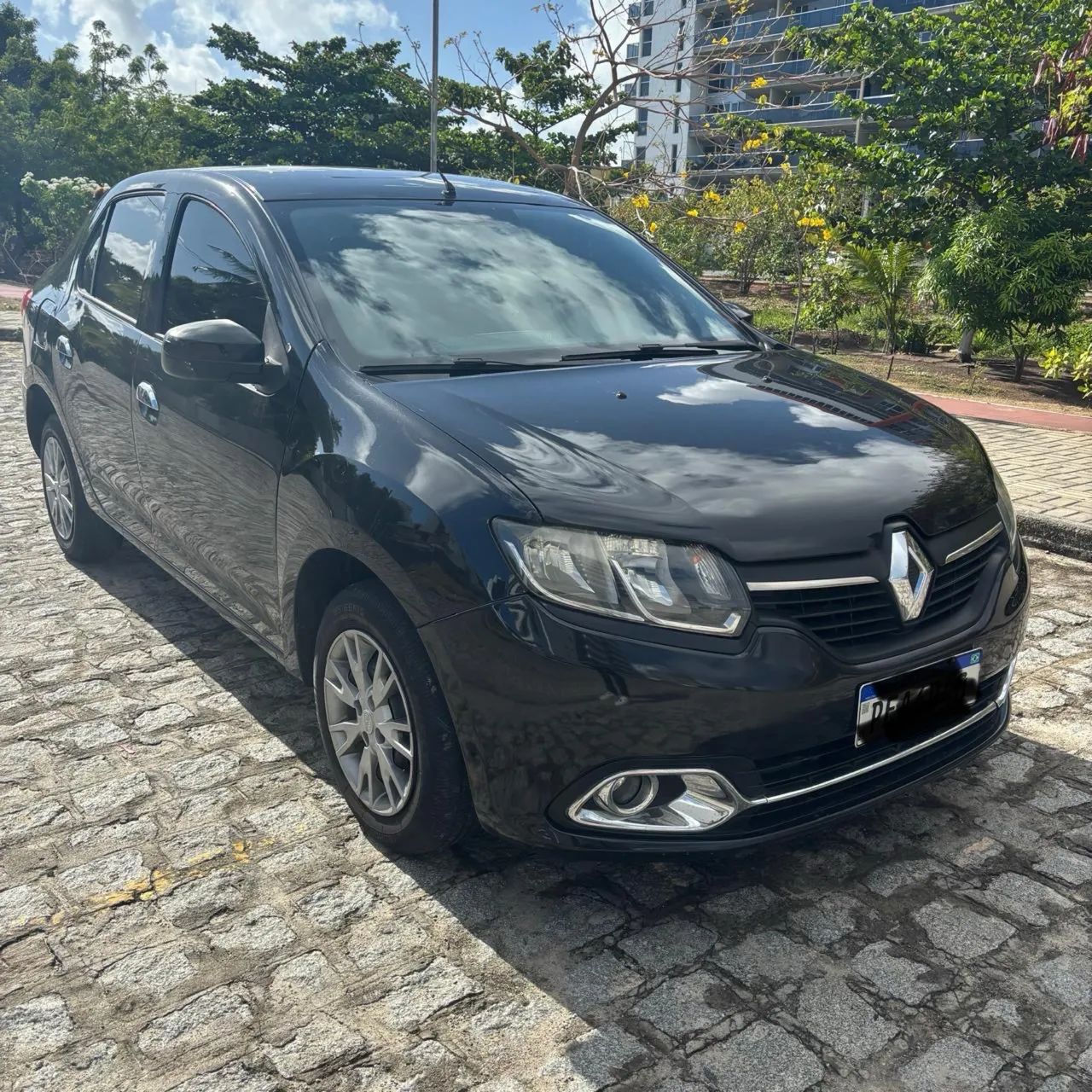 Renault Logan Expression Hi-flex 1.6 8V 4P 2016 - Foto 4