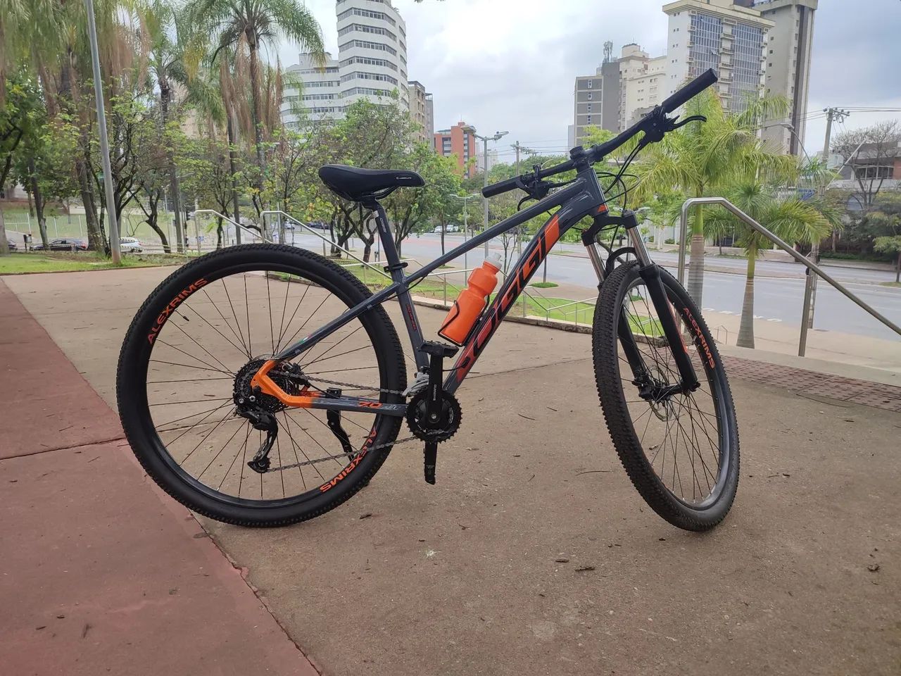Bicicleta Oggi 7.0 18v  - Foto 2