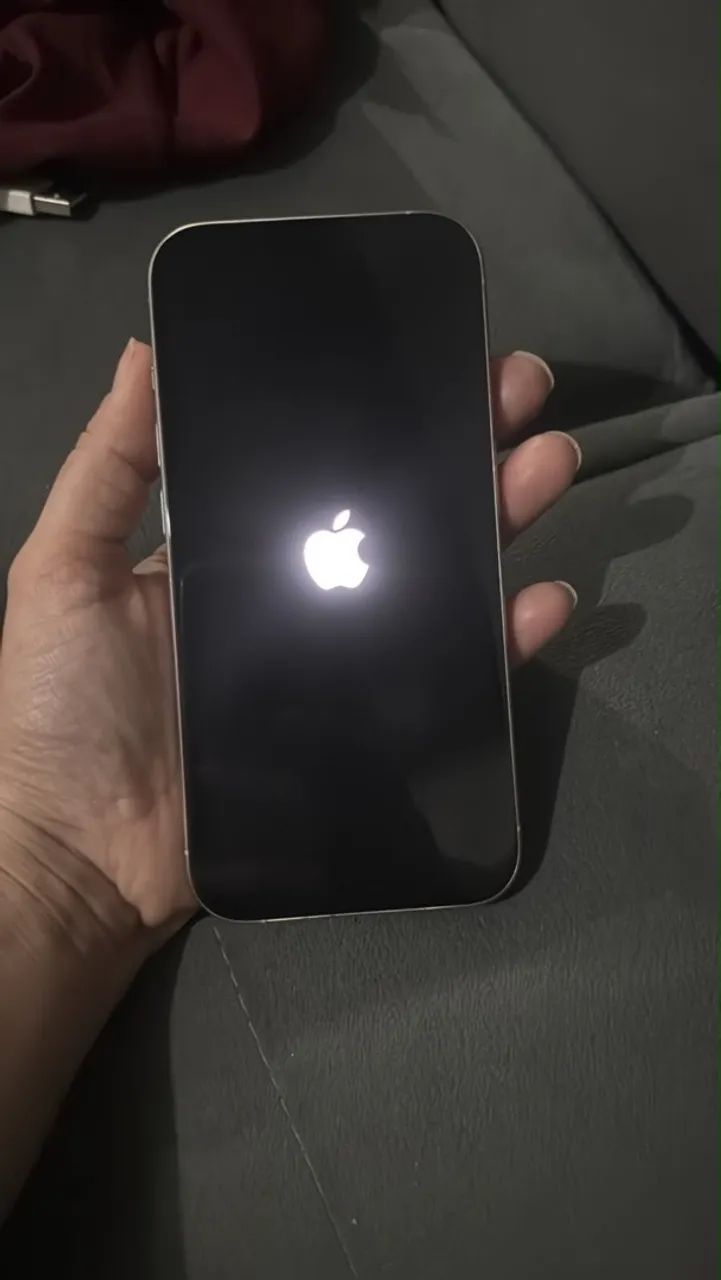 iPhone 15 pro 128 - Foto 2